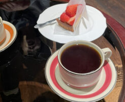 comet（コメット）のコーヒーとケーキ