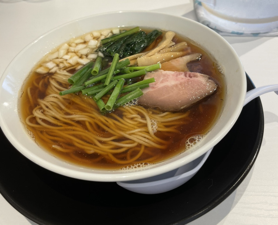 にぼしらぁめん　なの花
