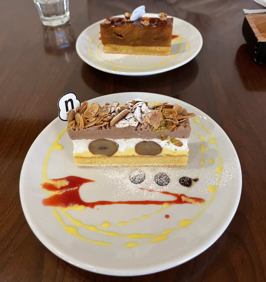 Cafe & Patisserie nino（カフェ & パティスリー 二ノ）
