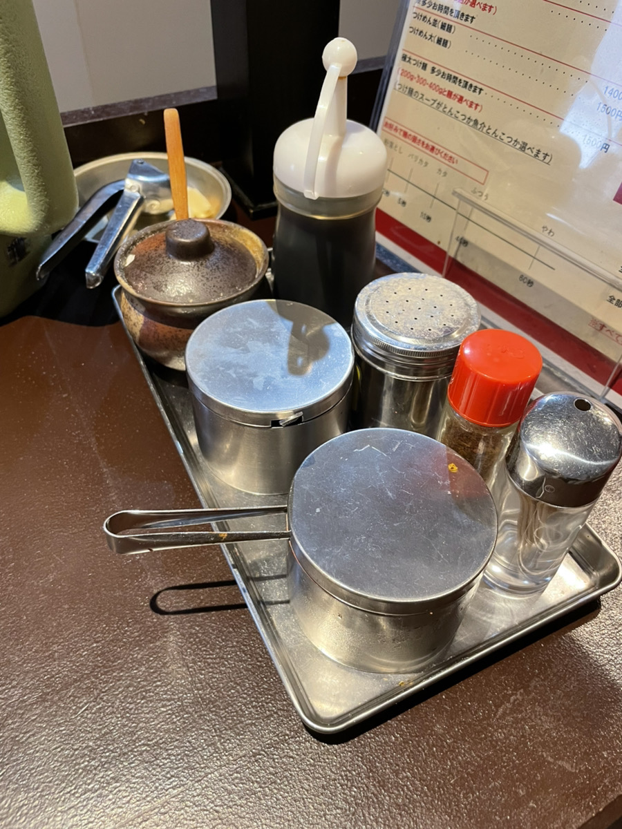 博多らーめん しんの無料の薬味