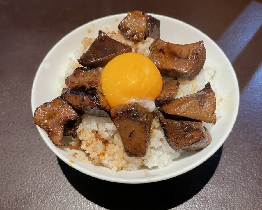 博多らーめん しんのきも玉丼