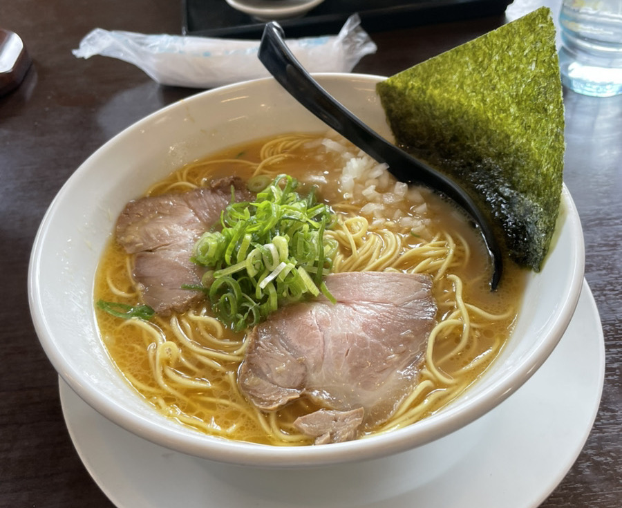 麺の蔵 我天 半田市の鶏白湯ラーメン　細麺