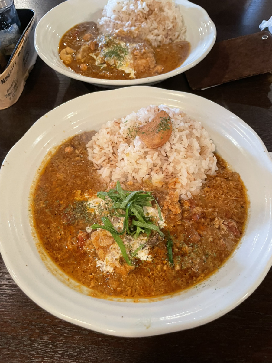 二十一味家のスモークドボニートカレー