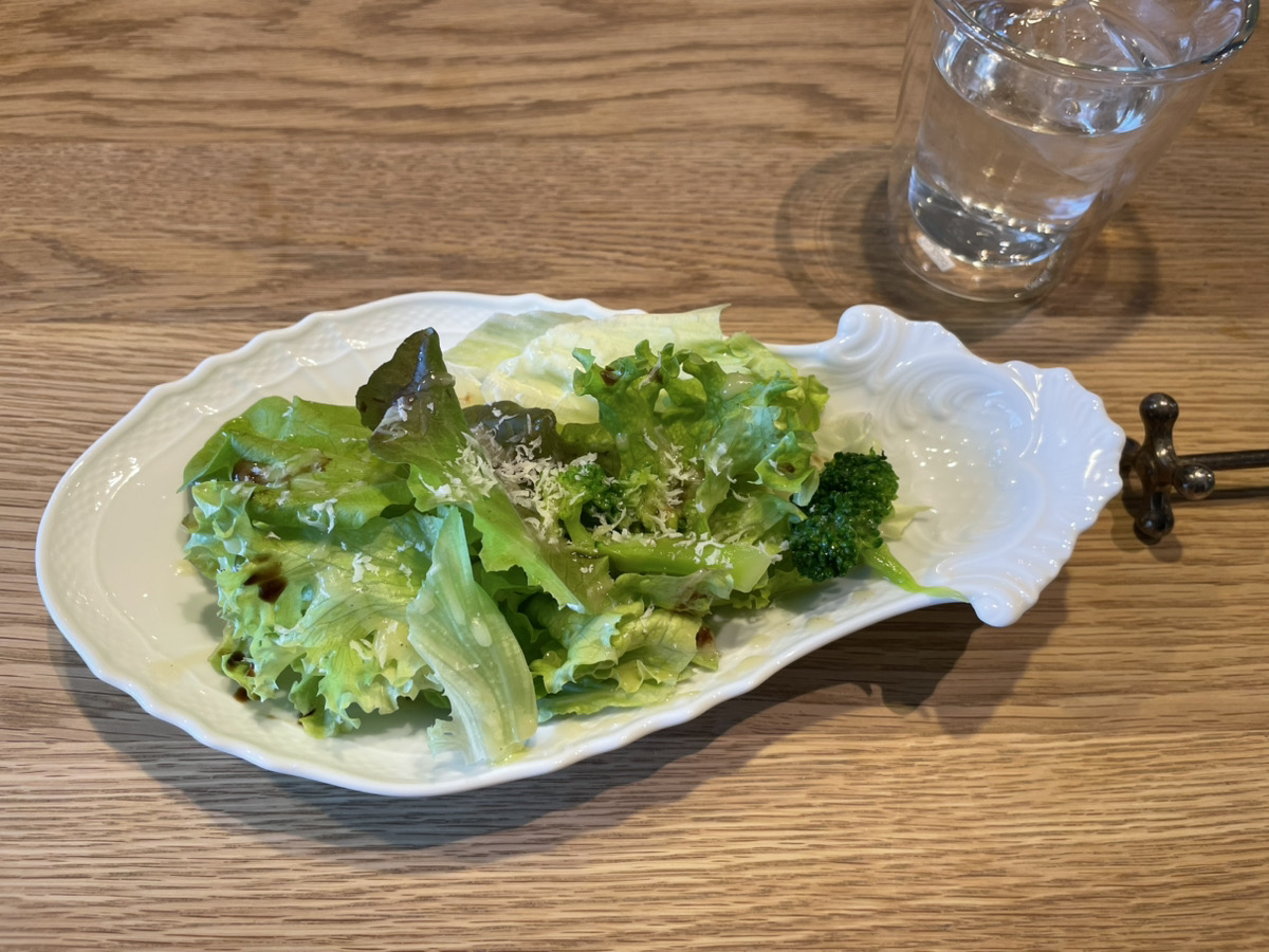 ジノビリ（GinoBili）ランチのサラダ