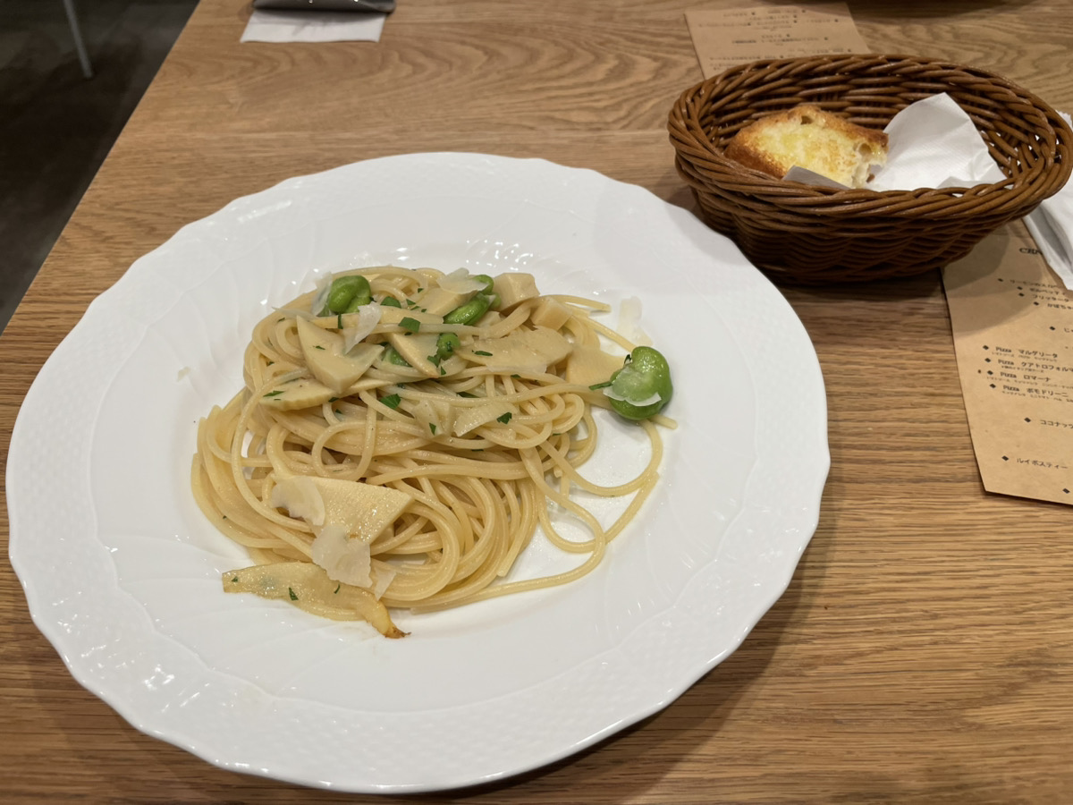 ジノビリ（GinoBili）ディナーのパスタ