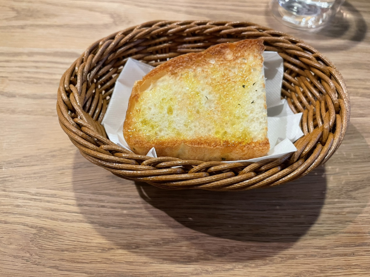 ジノビリ（GinoBili）半田市のホカッチャ